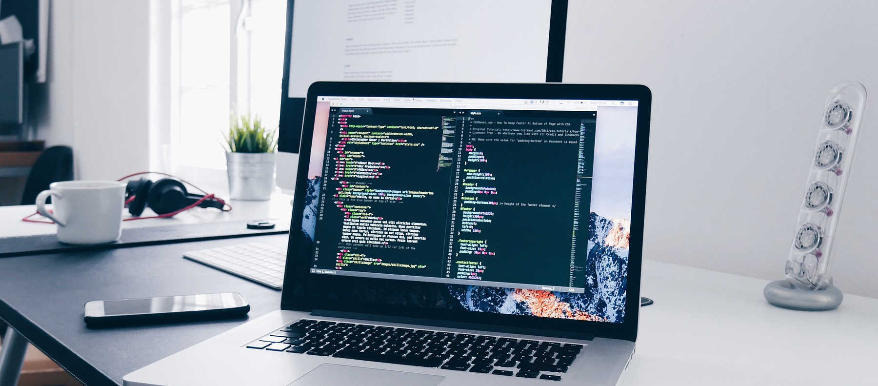 Qué es un desarrollador web y qué hace en la práctica
